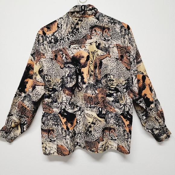 Vintage Silk Club Shirt Animal African Zoo Print Button Up Long Sleeve size S/M - Picture 2 of 13